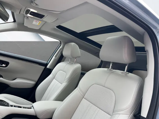 Honda ZR-V 2.0 i-MMD Advance mit Honda Aktionsleasing 1.9% und 8 Jahren Garantie