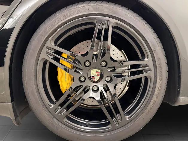 PORSCHE 911 Turbo S Cabriolet