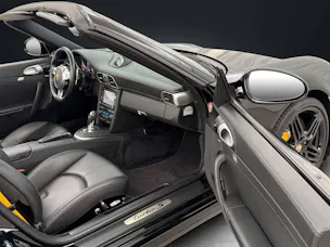 PORSCHE 911 Turbo S Cabriolet