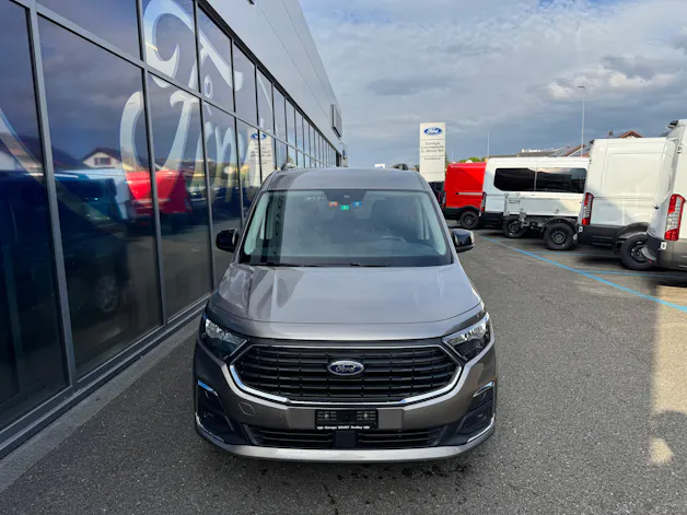 FORD TOURNEO Connect 1.5 EcoBoost 114 Titanium