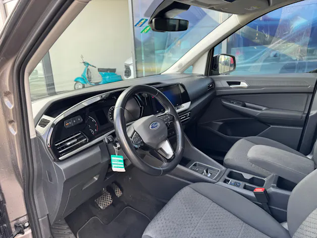 FORD TOURNEO Connect 1.5 EcoBoost 114 Titanium