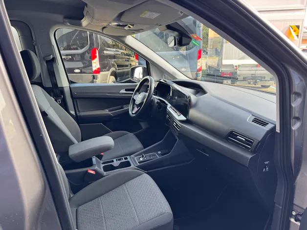 FORD TOURNEO Connect 1.5 EcoBoost 114 Titanium