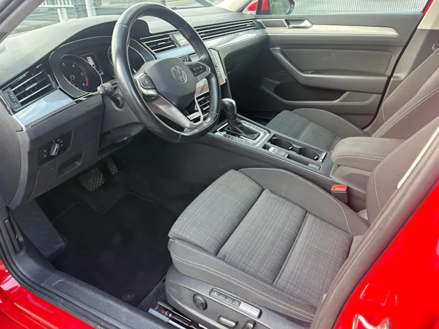 VW Passat 2.0 TDI BMT Business 4Motion DSG