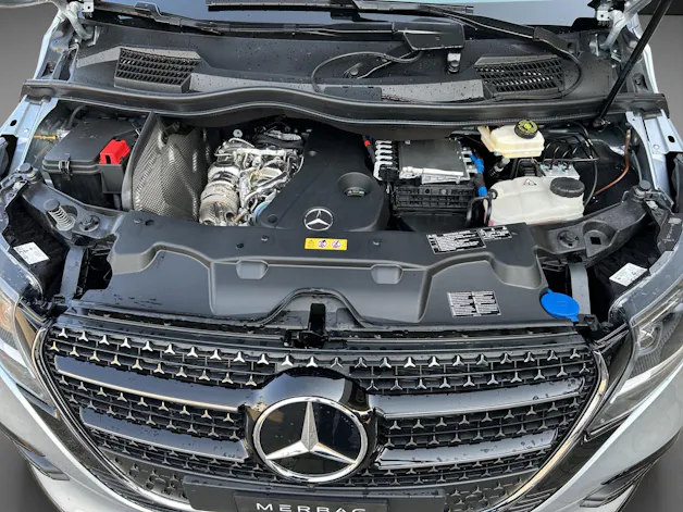 MERCEDES-BENZ V 300 d lang 4Matic Swiss Edition 9G-Tronic