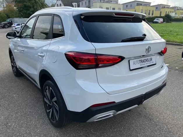MG ZS 1.5 Hybrid+ Luxury