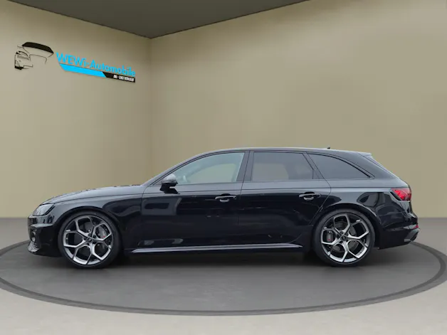 AUDI RS4 Avant 25 year edition quattro tiptronic
