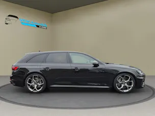 AUDI RS4 Avant 25 year edition quattro tiptronic