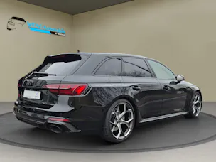 AUDI RS4 Avant 25 year edition quattro tiptronic