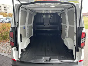 FORD Transit Custom Van 320 L1 2.5 Duratec 233 Trend PHEV