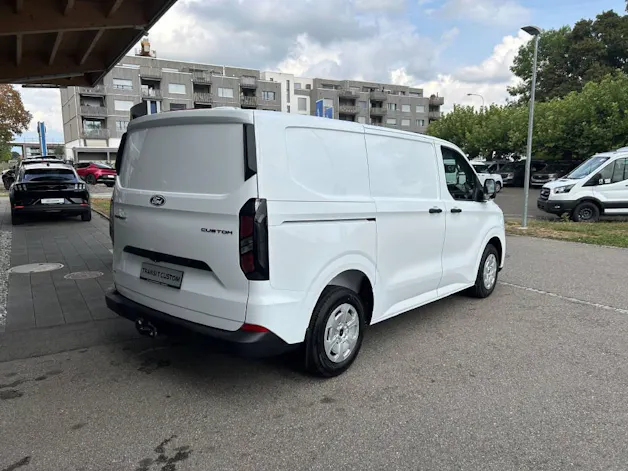 FORD Transit Custom Van 320 L1 2.5 Duratec 233 Trend PHEV