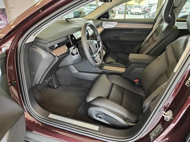 VOLVO ES90 Ultra