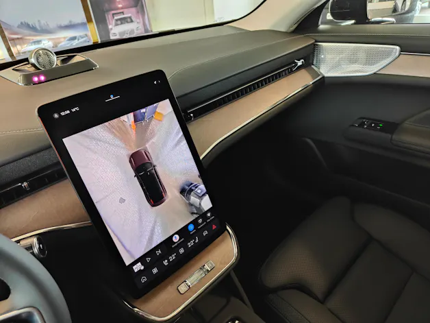 VOLVO ES90 Ultra