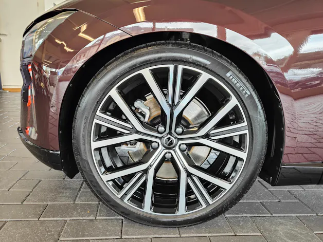 VOLVO ES90 Ultra
