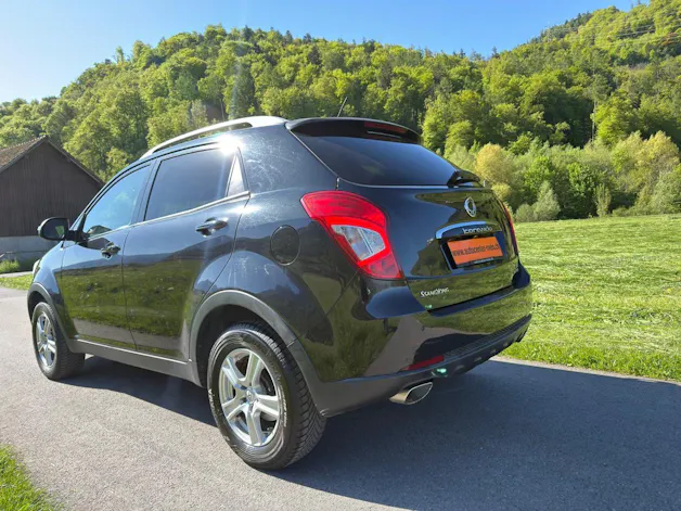 KGM -SsangYong Korando 2.0 e-XDi Sapphire e3-LowE 4WD
