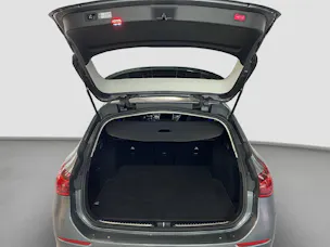 MERCEDES-BENZ C 200 AMG Line 4MATIC