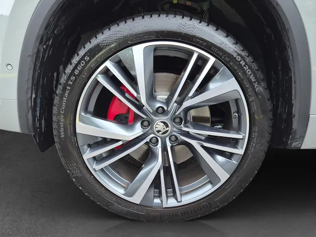 SKODA Kodiaq 2.0 TSI 4x4 RS