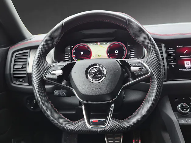 SKODA Kodiaq 2.0 TSI 4x4 RS