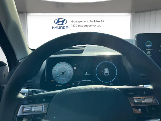 HYUNDAI Inster 49kWh Amplia