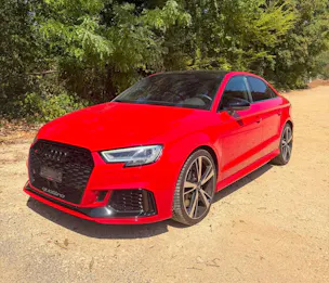 AUDI RS3 Limousine 2.5 TSI quattro S-tronic