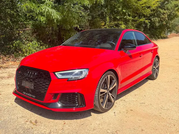 AUDI RS3 Limousine 2.5 TSI quattro S-tronic