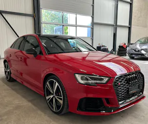 AUDI RS3 Limousine 2.5 TSI quattro S-tronic
