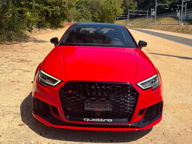 AUDI RS3 Limousine 2.5 TSI quattro S-tronic