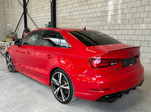 AUDI RS3 Limousine 2.5 TSI quattro S-tronic