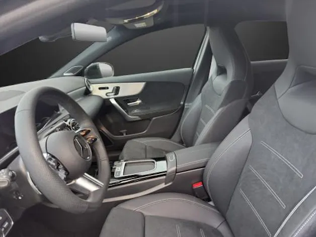 MERCEDES-BENZ A 220 d 8G-DCT
