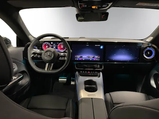 MERCEDES-BENZ CLA 220 8G-DCT 4Matic