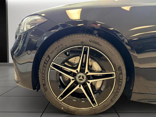 MERCEDES-BENZ C 200 T 4 Matic