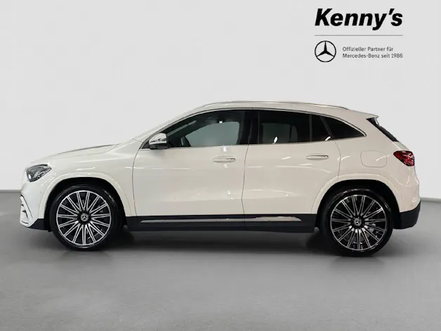 MERCEDES-BENZ GLA 250 Swiss Star AMG 4MATIC