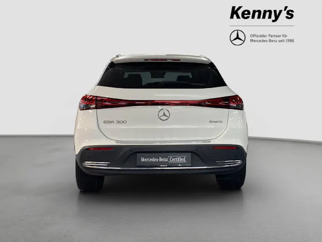 Mercedes-Benz EQA 300 Swiss Star 4MATIC