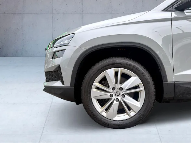SKODA Karoq 1.5 TSI Selection DSG