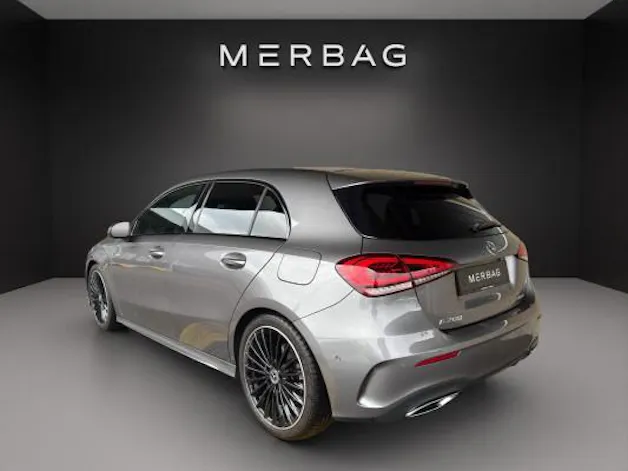 MERCEDES-BENZ A 200 AMG Line 8G 4M