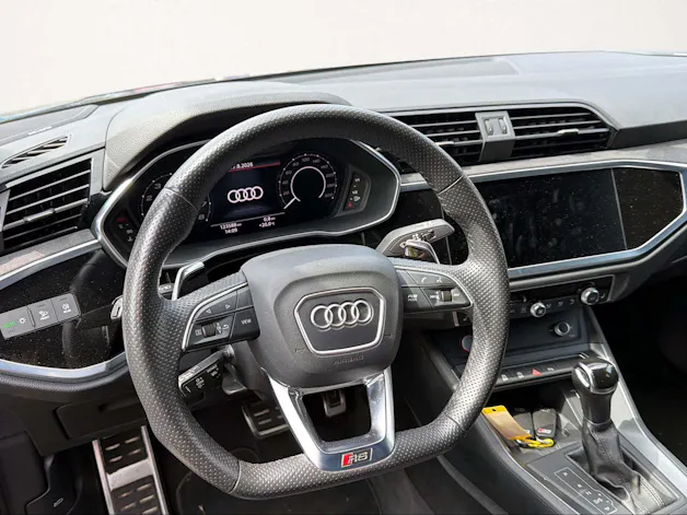 AUDI RS Q3 Sportback quattro S tronic