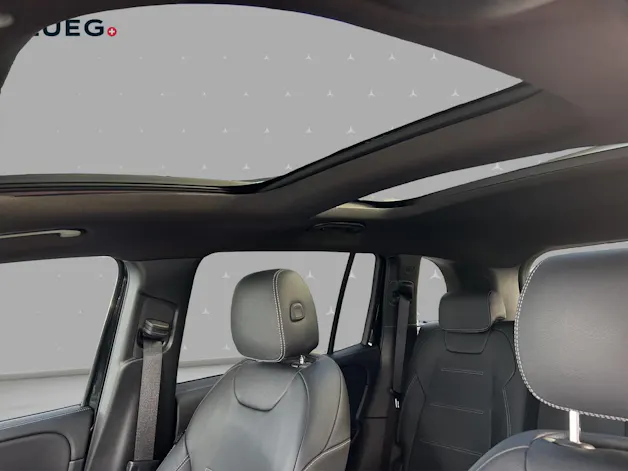 MERCEDES-BENZ GLB 250 4Matic AMG Line 8G-Tronic
