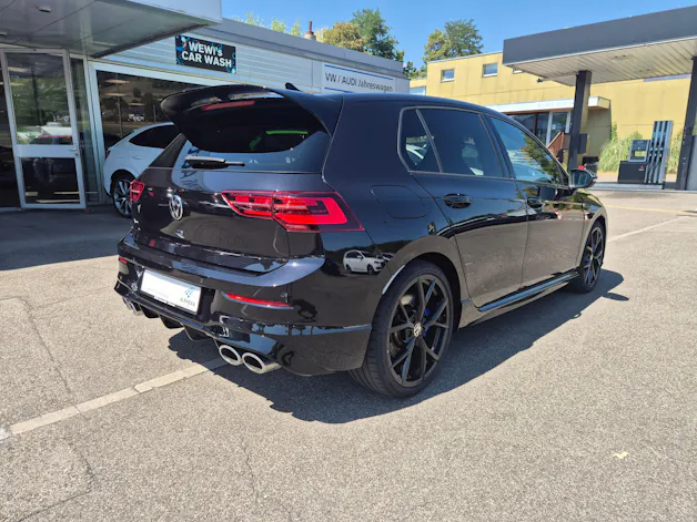 VW Golf 2.0 TSI R DSG 4Motion