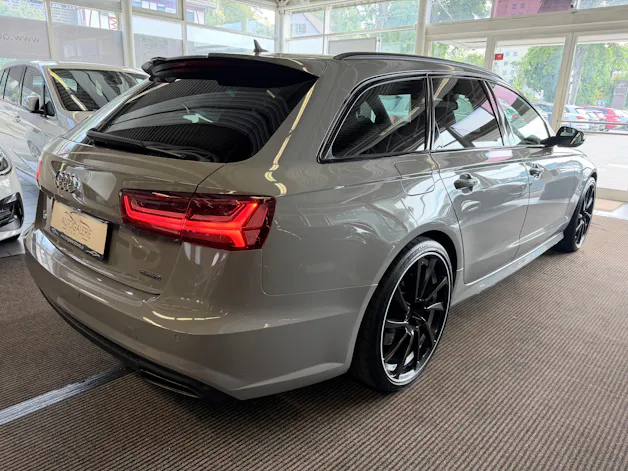 AUDI A6 Avant 3.0 BiTDI V6 qu. competition | ABT | CH | Nardo | Matrix | HeadUp | Luftfederung | Infotainment Paket |