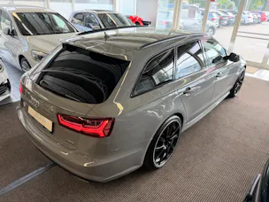AUDI A6 Avant 3.0 BiTDI V6 qu. competition | ABT | CH | Nardo | Matrix | HeadUp | Luftfederung | Infotainment Paket |