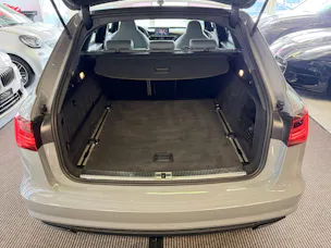 AUDI A6 Avant 3.0 BiTDI V6 qu. competition | ABT | CH | Nardo | Matrix | HeadUp | Luftfederung | Infotainment Paket |