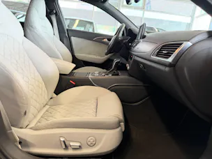 AUDI A6 Avant 3.0 BiTDI V6 qu. competition | ABT | CH | Nardo | Matrix | HeadUp | Luftfederung | Infotainment Paket |
