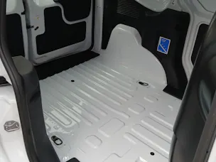 FORD E-Transit Courier Van Trend