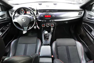 ALFA ROMEO Giulietta 1750 TBi Quadrifoglio Verde