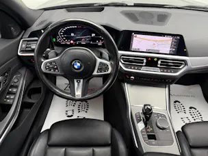 BMW 320d xDrive 48V Steptronic M Sport Black Saphir / 360° Kamera / H&K Soundsystem / Head-Up-Display / Leder / LED-Cockpit /