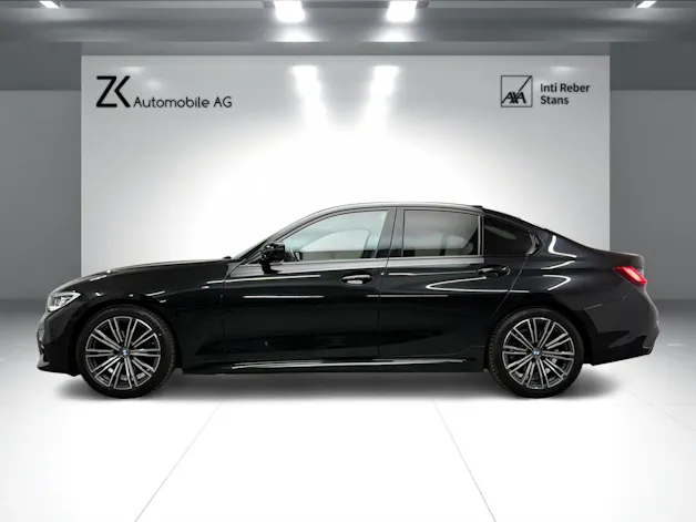 BMW 320d xDrive 48V Steptronic M Sport Black Saphir / 360° Kamera / H&K Soundsystem / Head-Up-Display / Leder / LED-Cockpit /
