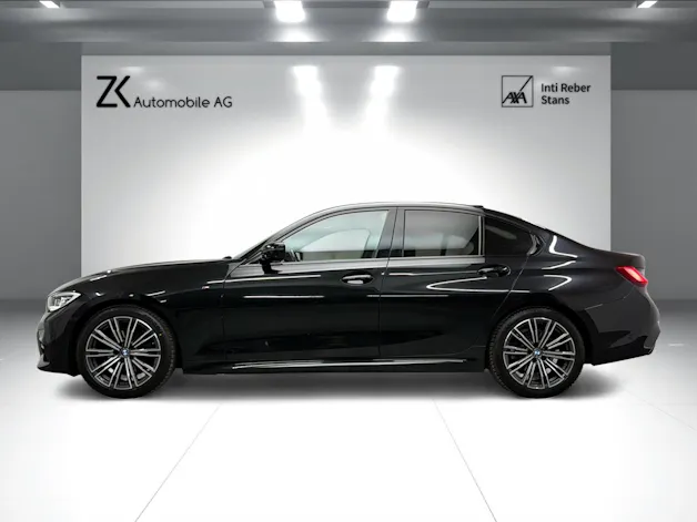 BMW 320d xDrive 48V Steptronic M Sport Black Saphir / 360° Kamera / H&K Soundsystem / Head-Up-Display / Leder / LED-Cockpit /