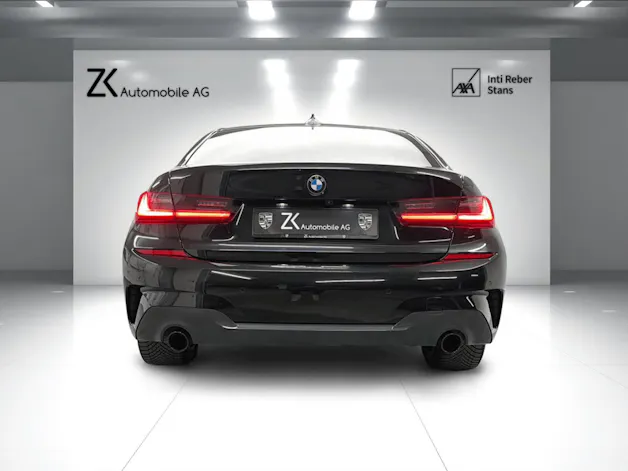 BMW 320d xDrive 48V Steptronic M Sport Black Saphir / 360° Kamera / H&K Soundsystem / Head-Up-Display / Leder / LED-Cockpit /