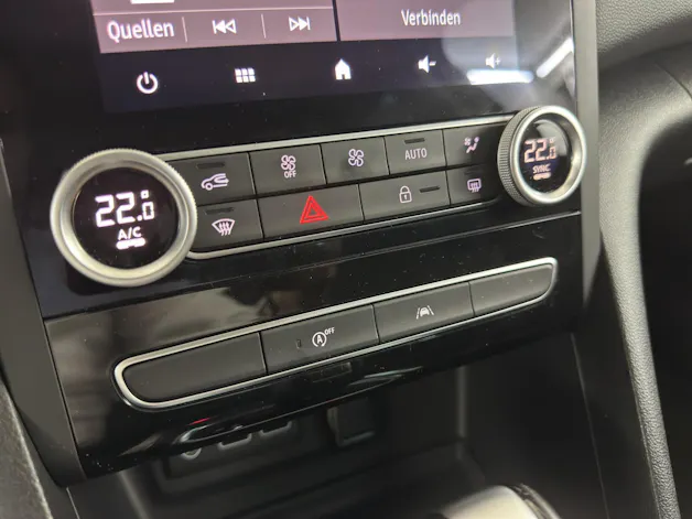 RENAULT Mégane Berline 1.3 16V Turbo Intens EDC