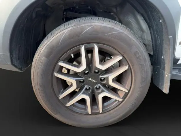 JAC T8 Pro