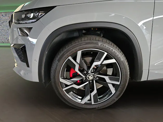 SKODA Kodiaq 2.0 TSI 4x4 RS